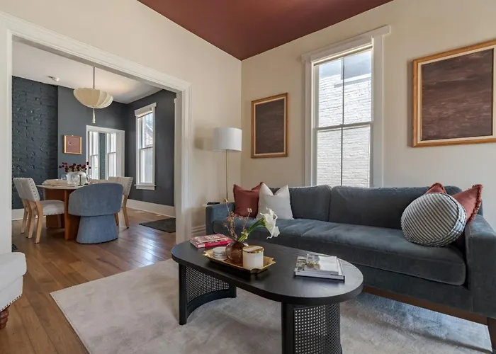 Boutique Italian Village Osu 4br 4 Parking * Columbus