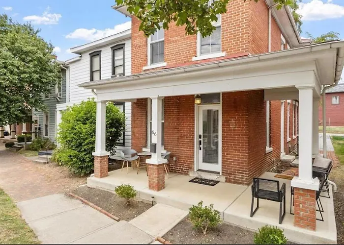 Boutique Italian Village Osu 4br 4 Parking *