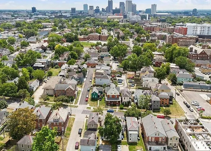 Boutique Italian Village Osu 4br 4 Parking Сasa de vacaciones Columbus