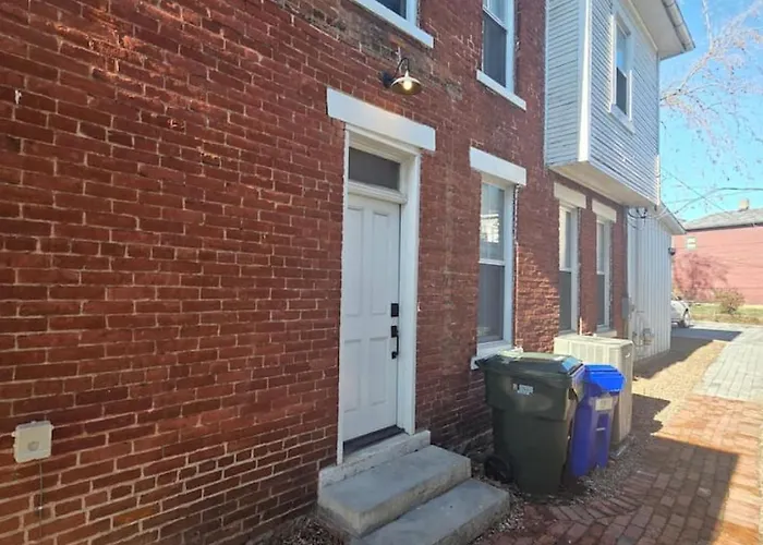 Boutique Italian Village Osu 4br 4 Parking Columbus