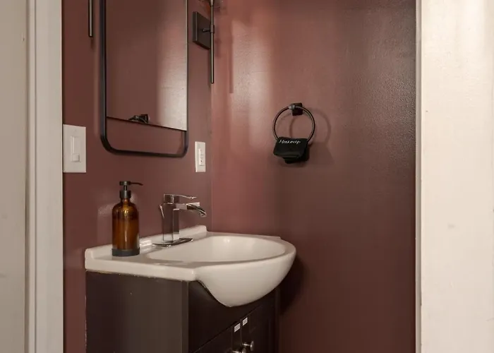 Сasa de vacaciones Boutique Italian Village Osu 4br 4 Parking Columbus