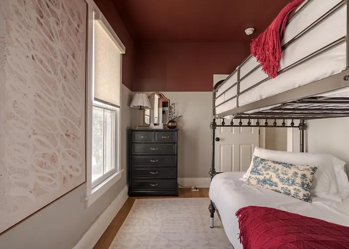 Сasa de vacaciones Boutique Italian Village Osu 4br 4 Parking Columbus