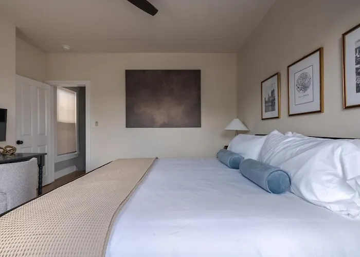 Сasa de vacaciones Boutique Italian Village Osu 4br 4 Parking *