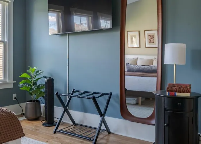 Сasa de vacaciones Boutique Italian Village Osu 4br 4 Parking Columbus